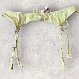 Victoria’s Secret Light Green Brocade and Lace Bows Garter Belt Sz M/L